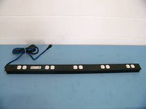 lot 42 image: Middle Atlantic PD-1015C-NS Rack Mountable 10-Outlet Power Strip