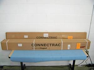 lot 83 image: Connectrac items - NEW IN BOX