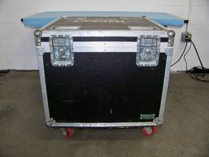 lot 107 image: Kryptonite Cases Heavy-Duty Equipment  Travel  Road Case on Casters