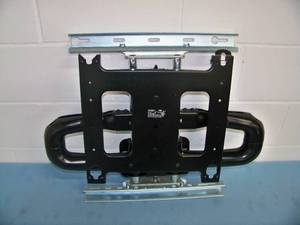 lot 120 image: Chief PNRUB Heavy-Duty TV  Television  Monitor Mount for 42 to 86