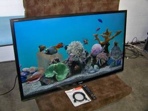 lot 15 image: 60 Sharp LC-60LE745U AQUOS Smart LED TV with Remote Control