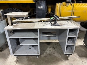lot 5 image: Stainless Counter with Register Stand