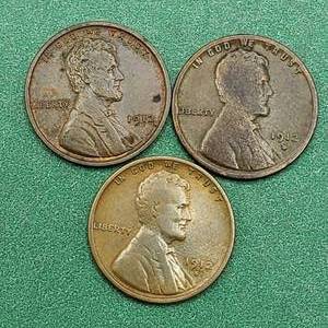 lot 42 image: 1912-P, D & S Lincoln Cents
