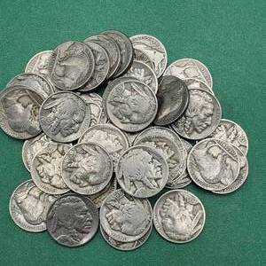 lot 55 image: Roll Buffalo Nickels--All Readable Dates