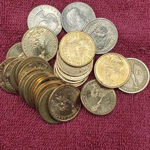 lot 62 image: 25 U.S. Dollar Coins--see Photo