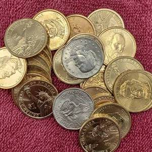 lot 64 image: 25 U.S. Dollar Coins--see Photo
