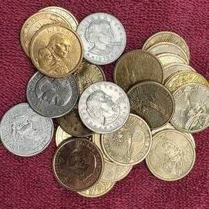 lot 65 image: 25 U.S. Dollar Coins--see Photo