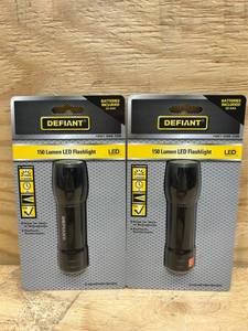 lot 26 image: 150 Lumens LED Flashlight (lot of 2)