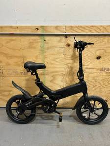 lot 50 image: Jetson Haze Folding Electric Bike (read description)