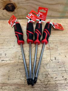 lot 68 image: Onsite Screwdrivers (lot of 4)