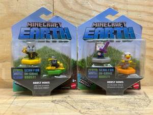 lot 87 image: Minecraft Mini Figure (lot of 2)