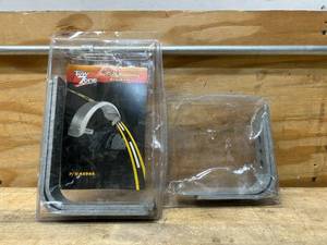 lot 109 image: TowZone Fender Mounting Brackets lot of 2