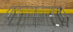 lot 119 image: Bed frame