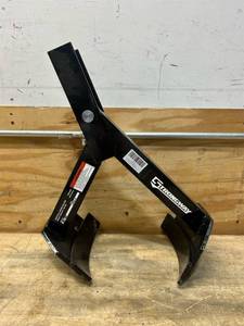 lot 197 image: Strongway Vertical Holding Drum Holder - 1100-Lb. Capacity