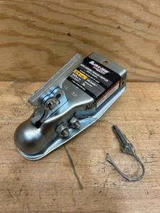 lot 205 image: Auto locking trailer coupler