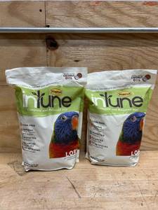 lot 251 image: Higgins Intune Lory Food 5 Lb, Large (lot of 2)