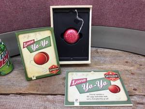 lot 128 image: Hinkler Genuine Quality Yo-Yo - Like NIB