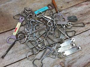 lot 134 image: Great Vintage Bottle Openers Collection