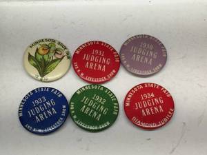 lot 153 image: 19101930s MN State Fair Buttons