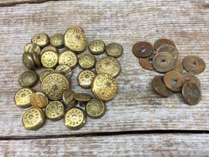 lot 169 image: Vintage Conductor & Wheat Penny Buttons