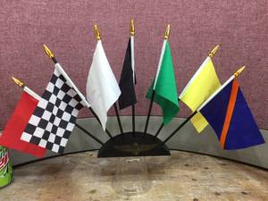lot 232 image: Vintage Indianapolis Motor Speedway - Flag Set