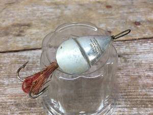 lot 266 image: Vintage Winchester #9624 Spinner Fishing Lure