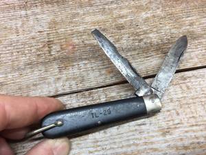 lot 273 image: Vintage Camillus TL-29 Lineman Pocket Knife - WWII