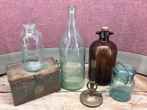 lot 312 image: Vintage Group - Includes Nifty Hydrox Bottle