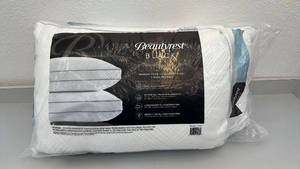 lot 31 image: Beautyrest Black Cooling Memory Foam  Gel Fiber Queen Pillows 2-Pack