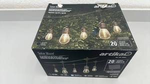 lot 89 image: Artika Solar Blaze 20 LED Bulb Solar String Lights 42ft