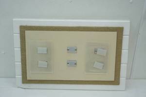 lot 33 image: Picture Frame Wall Hanging 25x16