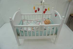 lot 61 image: Bitty Baby Crib and Doll