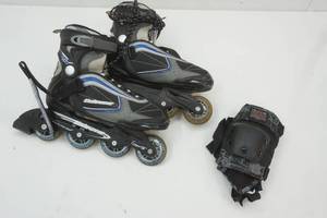 lot 83 image: roller blades and pads