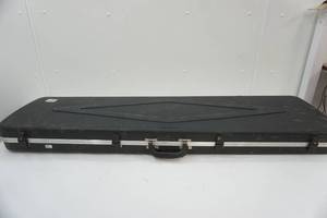 lot 102 image: double rifle deluxe gun case