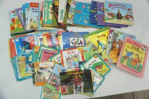 lot 107 image: Large Assortment of Childrens Books