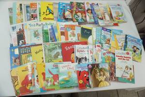 lot 109 image: Large Assortment of Childrens Books