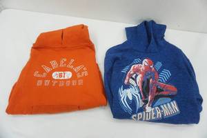 lot 136 image: (2ct) Youth Size L