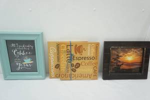 lot 157 image: Coffee & Jesus Wall Decor