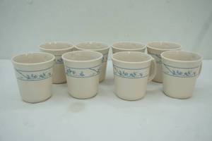 lot 174 image: Corning Coffee Cups (8ct)