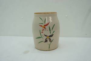 lot 190 image: Vintage Hand-Painted Stoneware Cookie jar 1930s1940s