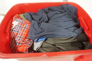 lot 251 image: NEW Cloths Lot