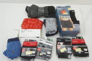 lot 299 image: NEW Mens Underwear