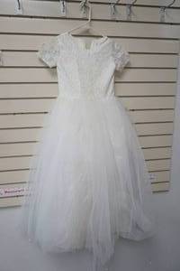 lot 311 image: Girls Dress Size 8.