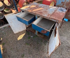 lot 25 image: Metal workbench or tool cabinet with 2 drawers and 2 lower cabinet doors.