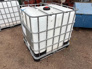 lot 67 image: Plastic tank inside a Protect Plus PG50 metal cage. L 39  x W 47 x H 46