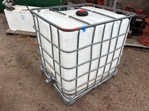 lot 68 image: Plastic tank inside a metal cage. L 39  x W 47 x H 46