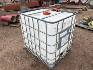 lot 69 image: Plastic tank inside a metal cage L 39  x W 47 x H 46