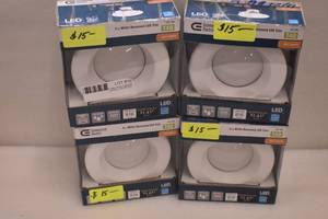 lot 10 image: 4 in White Recessed LED Trim