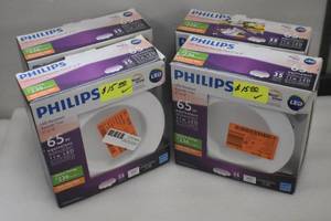 lot 18 image: Philips LED REcessed Retrofit Trim for 5-6inch