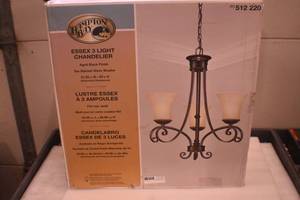 lot 39 image: Chandelier